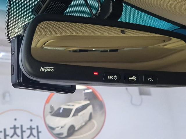 6041500927R18.jpg