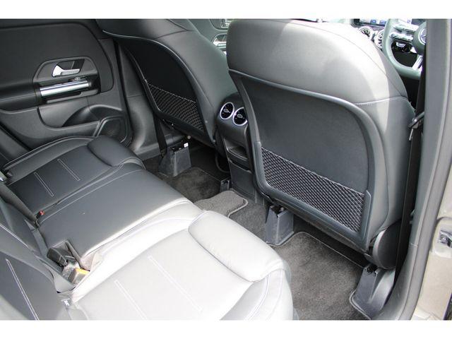 baa43cd31d0a11945acea6a7360cdec4.jpg