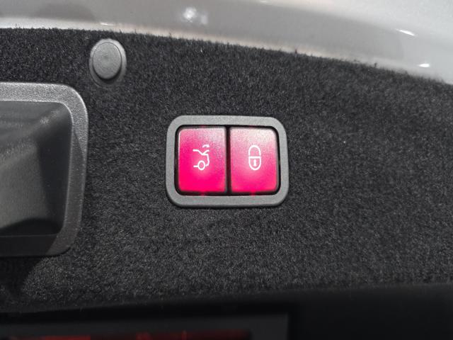 fc2ab44ec1f801bafe443402ca436073.jpeg