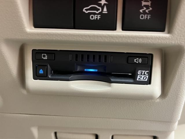 0402844A20251117L00119.jpg