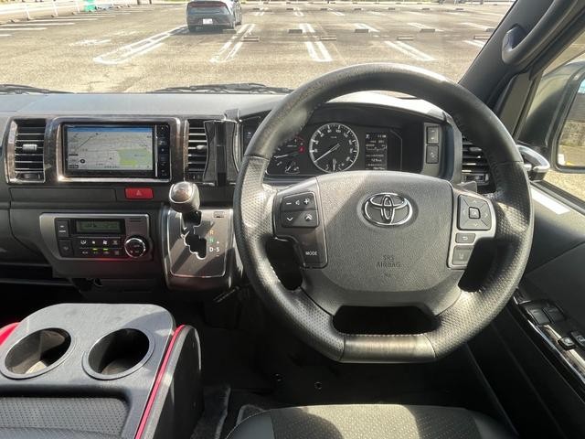 0204287A30260919W00115.jpg