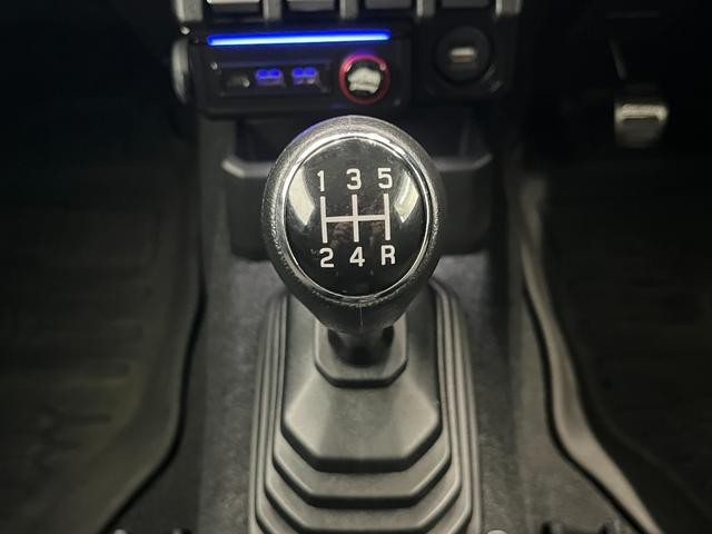 b33e263351d35a94a0926b564109e965.jpg