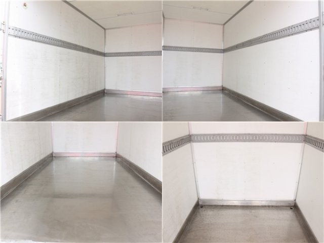 8c3405d2e9bb1085a3cefa0b7b5d768c.jpg