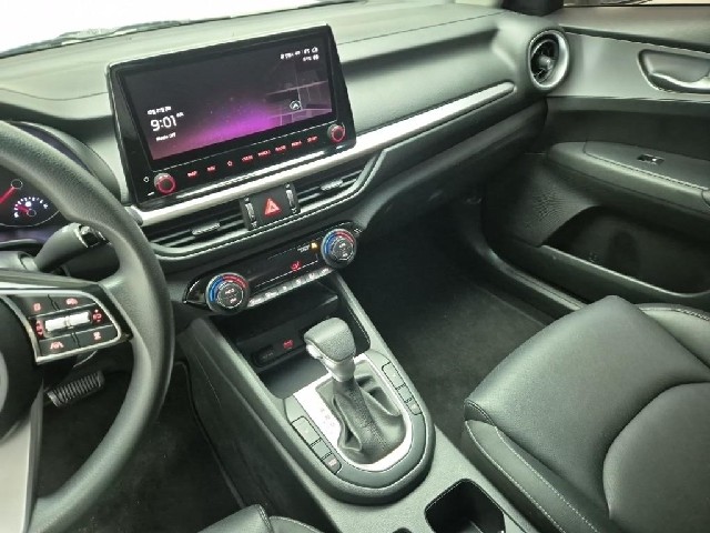 5101500584R10.jpg
