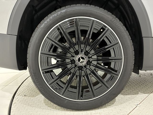 e31a5d28906b3e43b35009fe3aa571d8.jpg