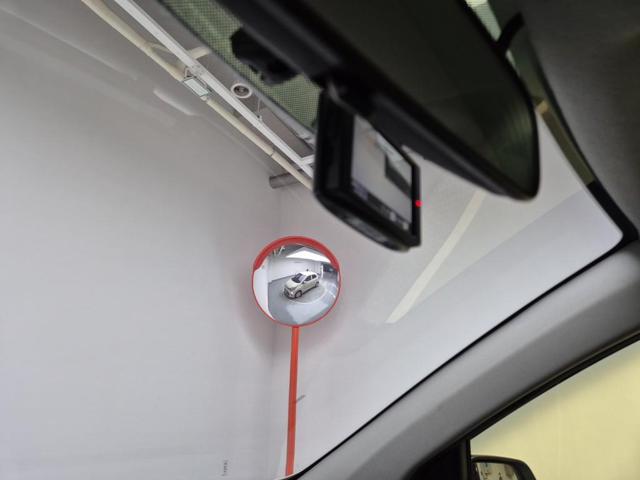 6041003087R17.jpg