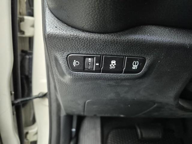 6041003087R18.jpg