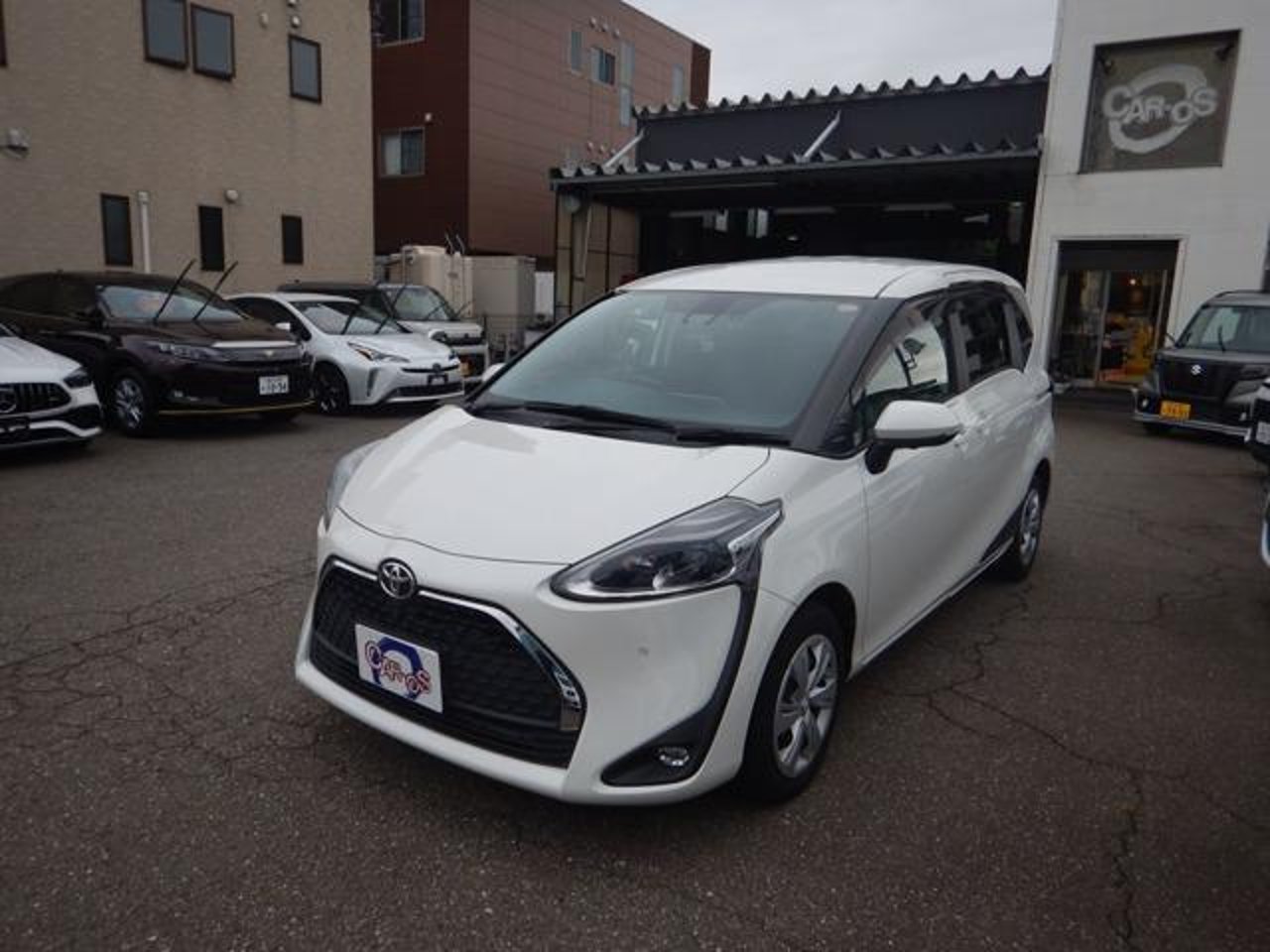 2020 Toyota Sienta Standard for sale in Kenya