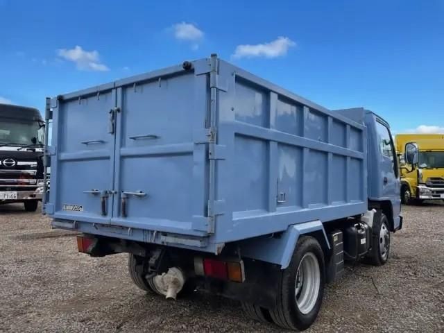 bdd5088abfa9f01e98e3920ff186ef0e.jpg