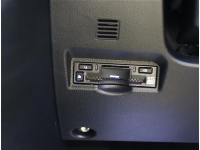 0501938A20261017G00312.jpg