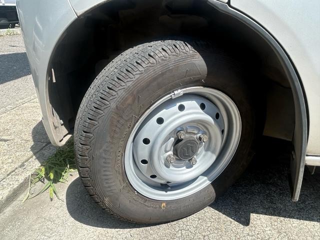 0204946A30260715W00114.jpg