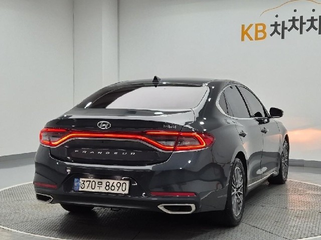 6051000638R3.jpg