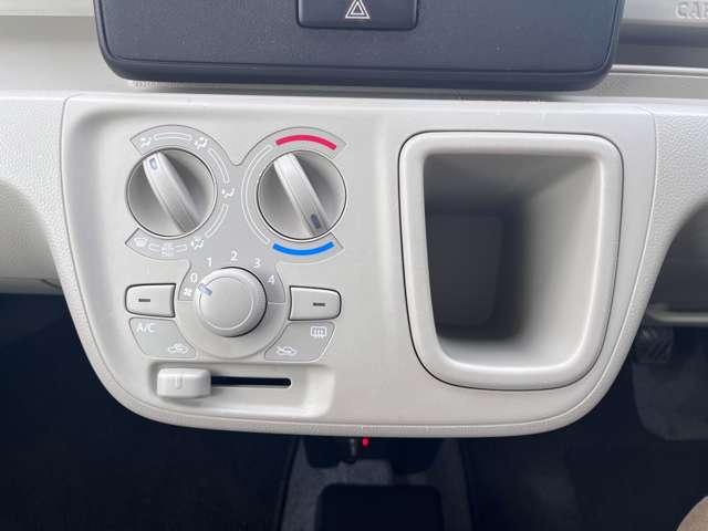 0803464A30260319W00418.jpg