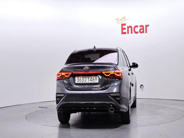 fe70956fca3f98998ee3e56ca4a5b5cc.jpeg