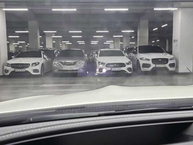 4a2bcea487c3181581c1bec5c3abb3e6.jpeg