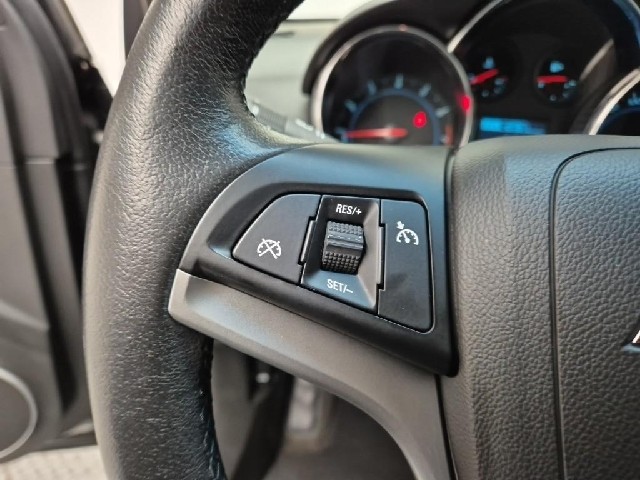5101501864R16.jpg