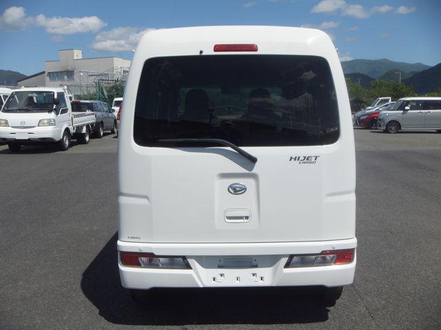 ed2018c7e771f890dd67bf3094fca46c.jpg