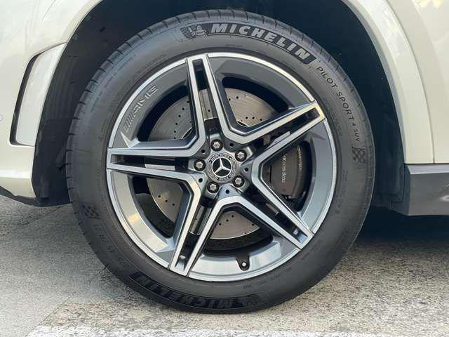 e3ff5087bbcae6e73ff62b90d8857cf3.jpg