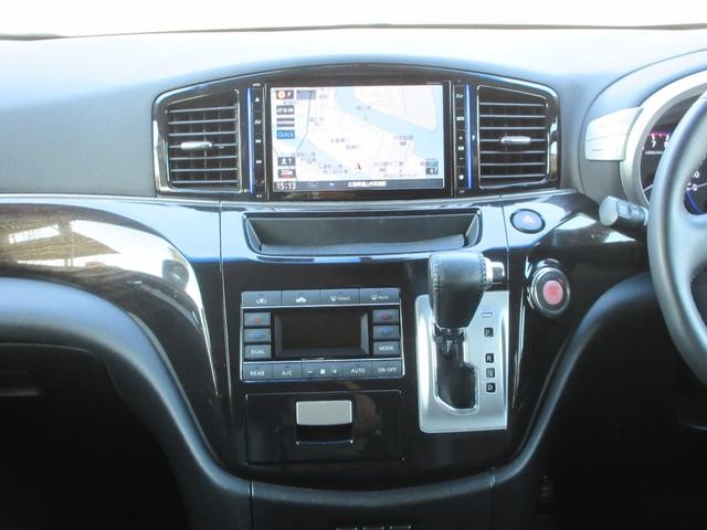1010149A30261001W00208.jpg
