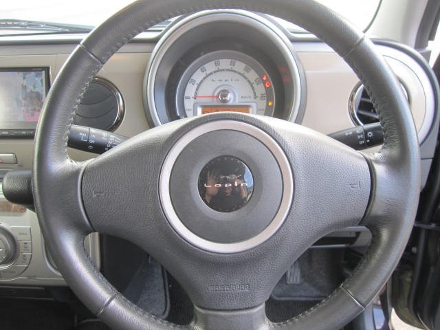 5817cd96db6d6e14e33e14606f47349f.jpg