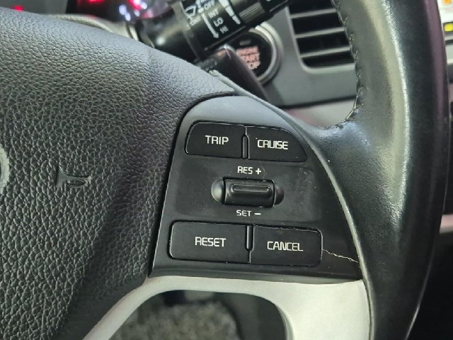 6051500525R15.jpg