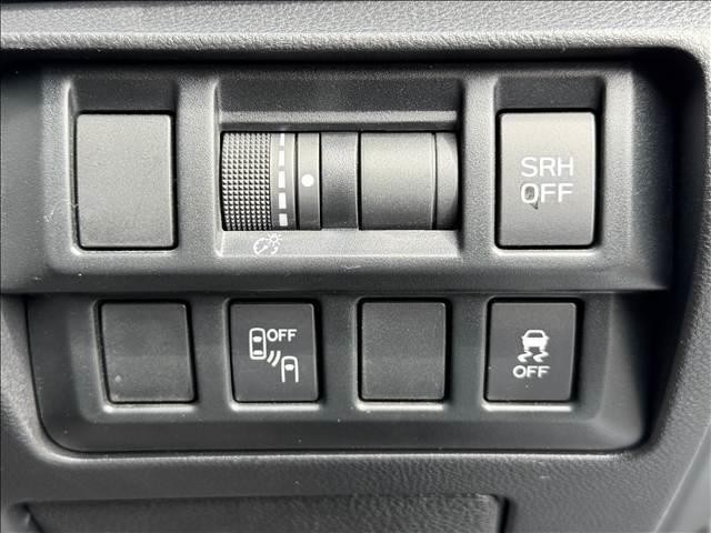 0404577A20261017D00113.jpg