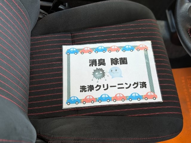 a4b32c2cc44088f48bf3c0d5ed49bf35.jpg