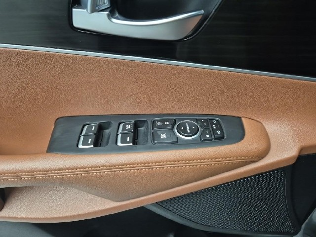 6041502245R18.jpg