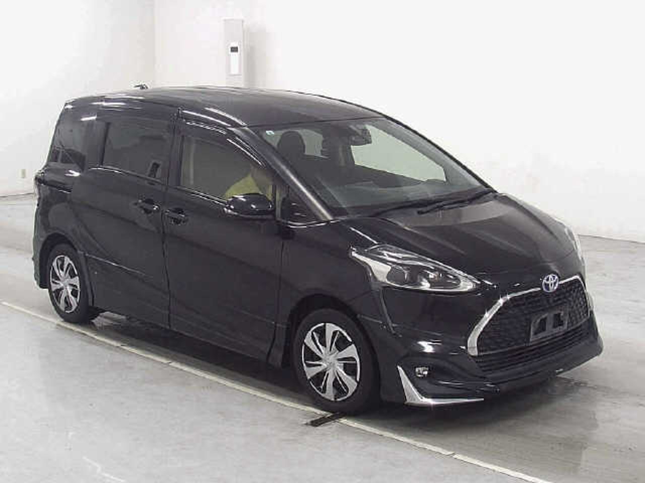 2021 Toyota Sienta Standard for sale in Kenya