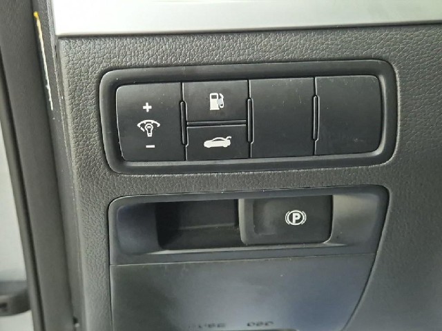 5101002179R18.jpg
