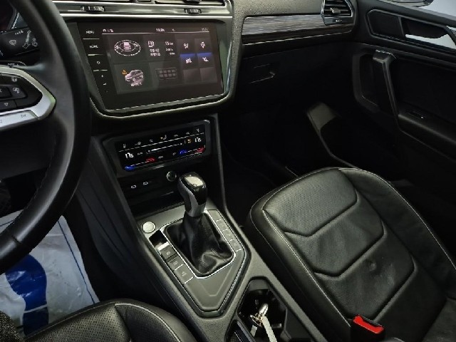 6071000991R10.jpg