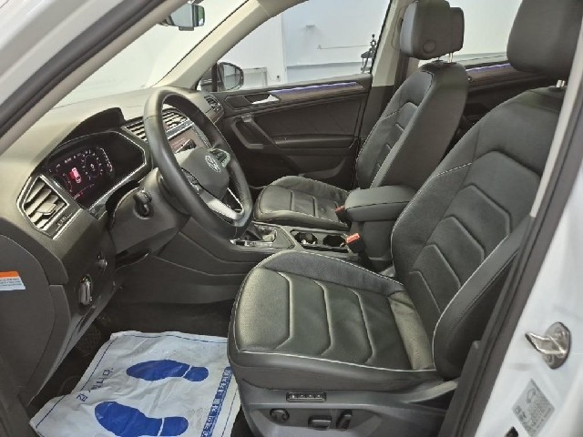 6071000991R11.jpg