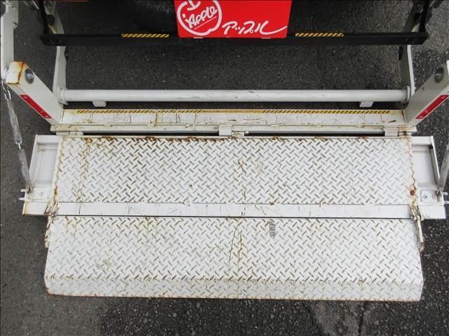 17ec34dfbb134d78c8f51342a55450a4.jpg