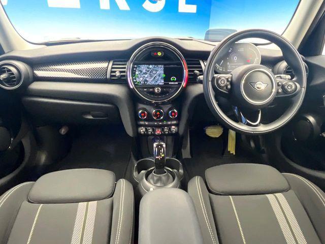 63977fa7b50e5e2afa8141b1856bd687.jpg