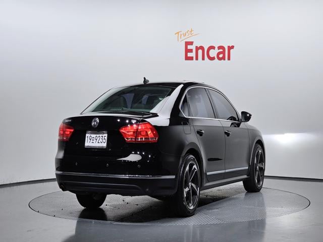 e1d18acc05e1a50b4b9100f6681af6ed.jpg