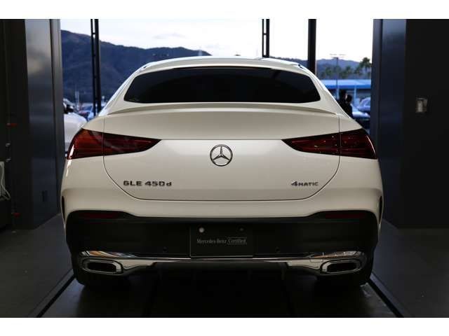 e8220e5fd3759e49687bff2ccd9cf214.jpg