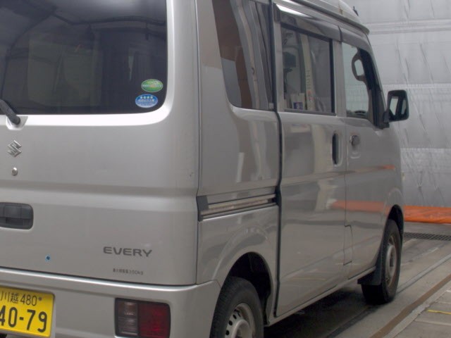93a72ea35a5b0adf399e48bf00399541.jpg