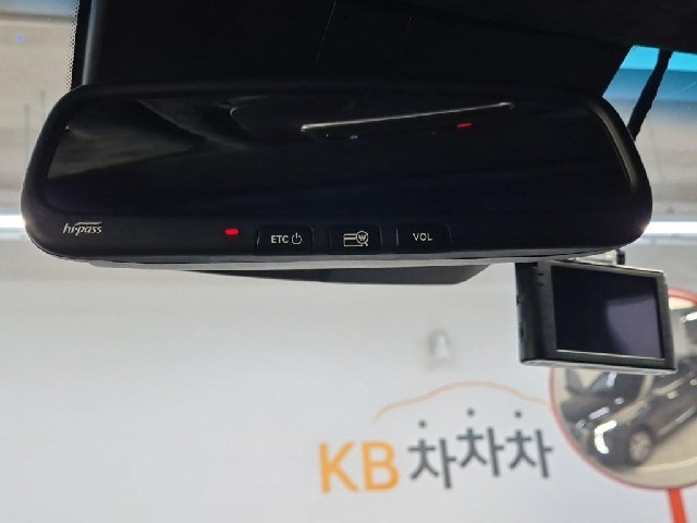 6051500972R18.jpg