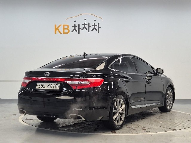 6051500945R3.jpg