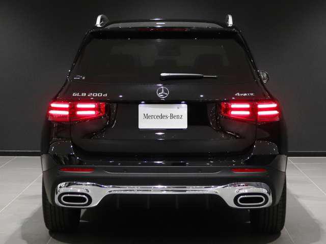 f566a419eac602b338bd4d4aac5968ab.jpg