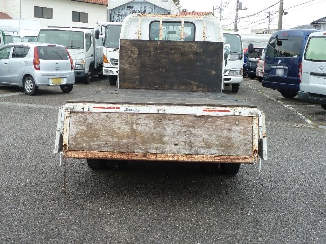 78bbc050bf43f45bac079589ab9f3239.jpg