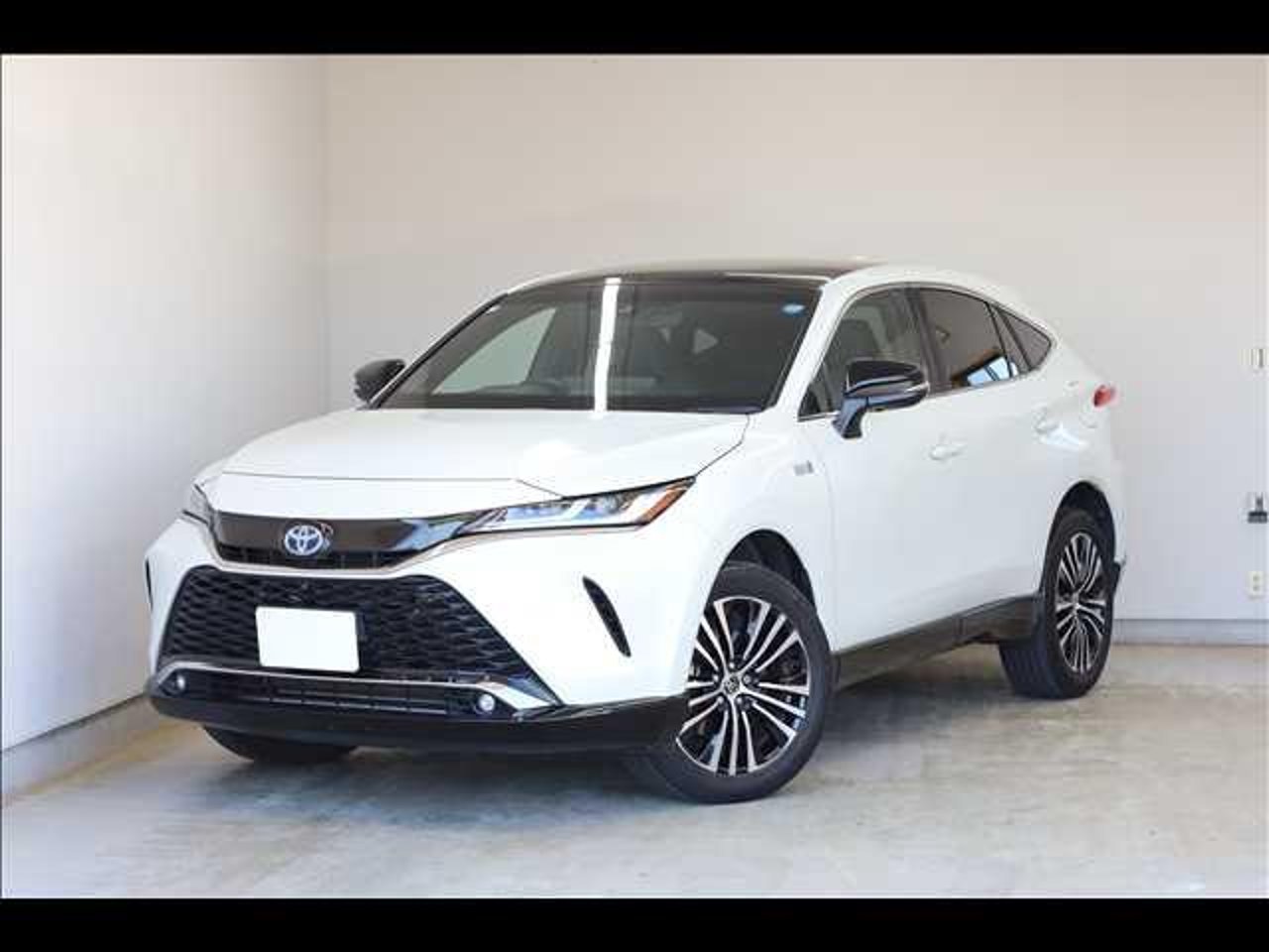 2023 Toyota Harrier Standard for sale in Kenya