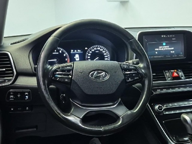 6051500818R9.jpg
