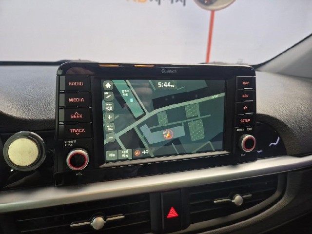 6051500285R14.jpg