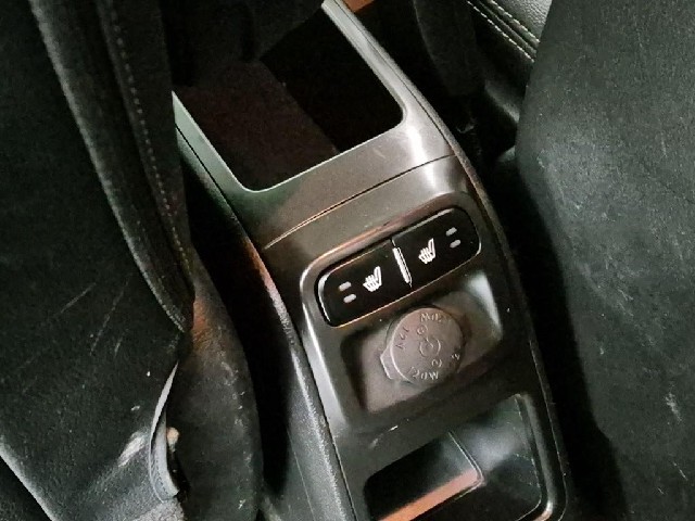 5101002304R16.jpg