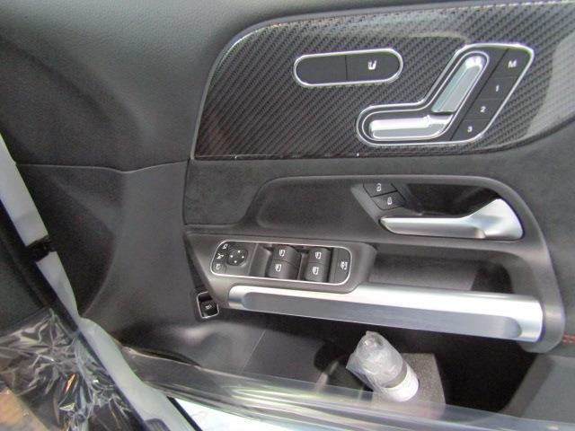 6e1953d5c41a266389e032295d459e34.jpg