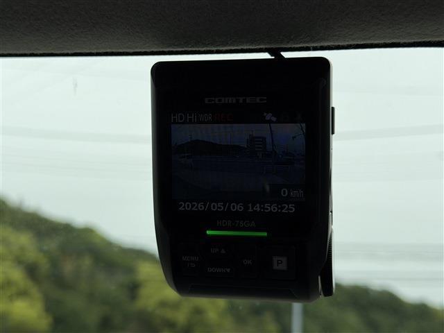 8ce6d2873bd920e6616ec7eac6e97dd5.jpg