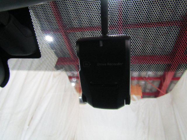 84cab1a3958fbb428602fb66bb1e1919.jpg