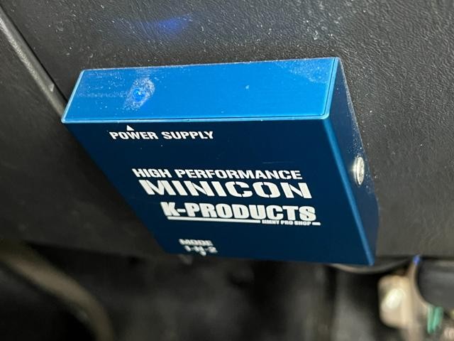 0505027A30261029W00317.jpg