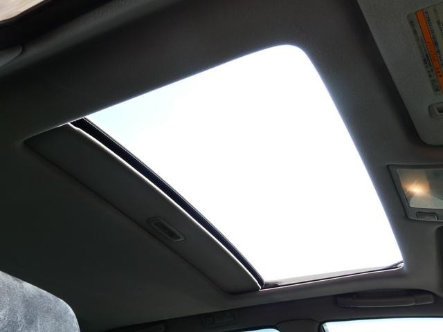 0404010A30260920W00117.jpg